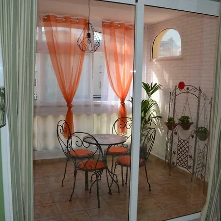In Los Cristianos شقة لوس كريستيانوس